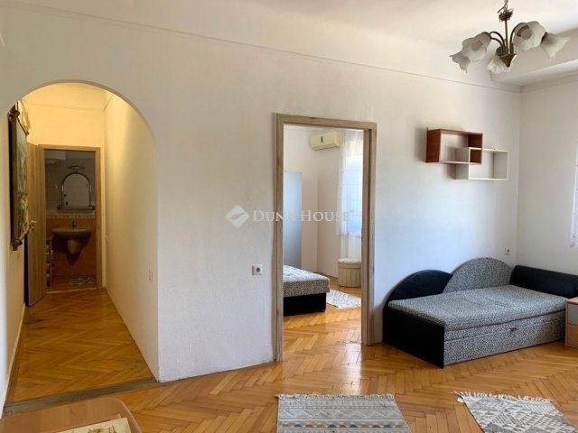Eladó téglalakás, Budapesten, XIV. kerületben 66.9 M Ft