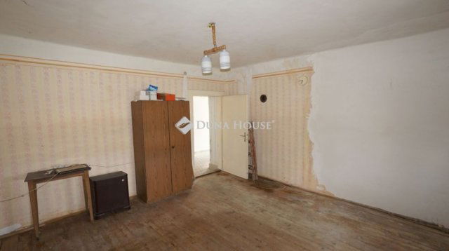 Eladó családi ház, Zalavégen 15.8 M Ft, 2 szobás