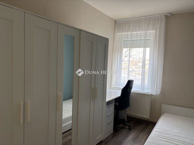 Eladó téglalakás, Miskolcon, Baross Gábor úton 35.7 M Ft