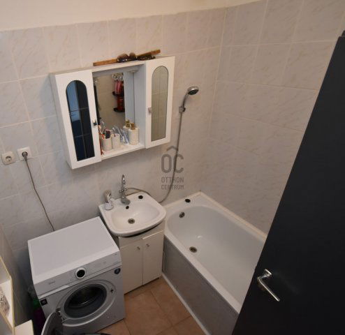 Eladó panellakás, Nagykanizsán 28.5 M Ft, 2 szobás