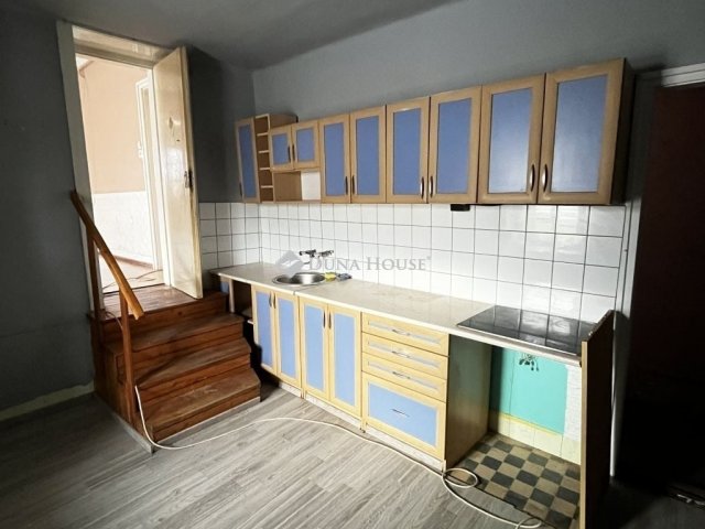 Eladó családi ház, Tápiószecsőn 41 M Ft, 4 szobás