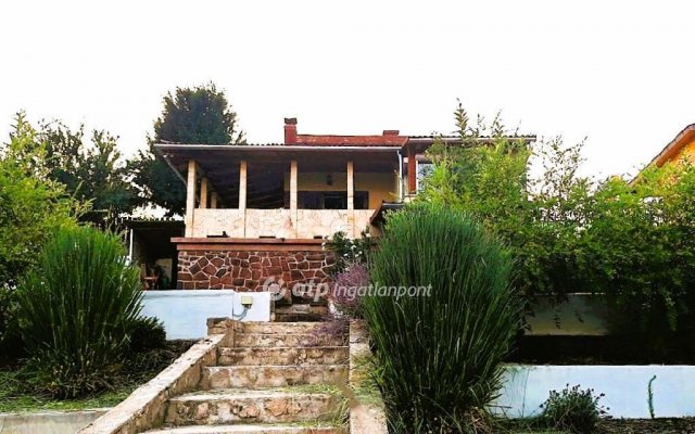 Eladó nyaraló, Balatonalmádiban 95 M Ft, 3 szobás