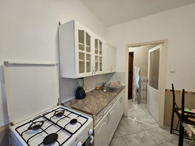 Kiadó téglalakás, albérlet, Csornán 150 E Ft / hó, 2 szobás