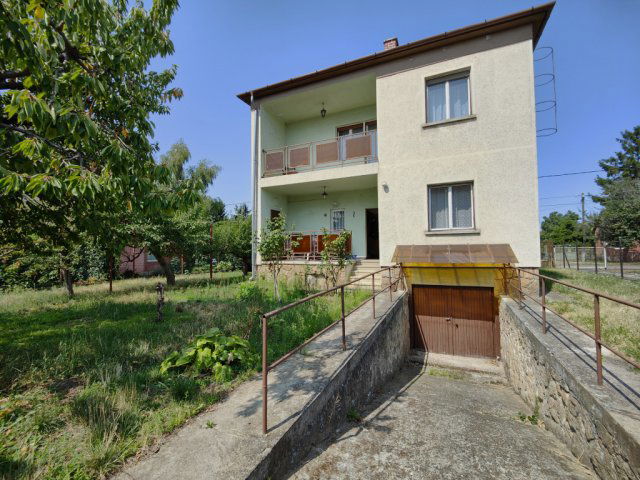 Eladó családi ház, XVIII. kerületben, Babits Mihály utcában