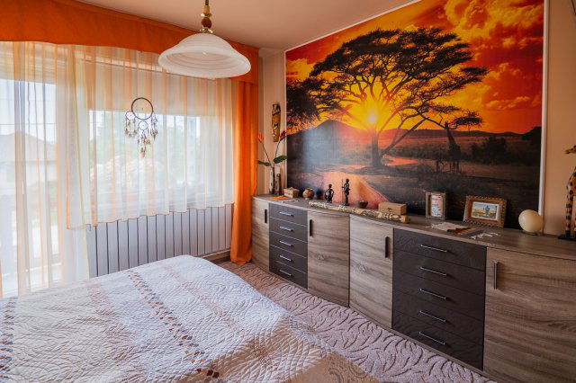 Eladó családi ház, Miskolcon 124.99 M Ft, 6 szobás