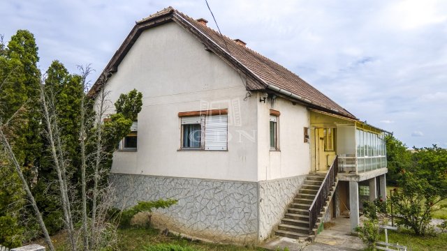Eladó családi ház, Galgahévízen 53 M Ft, 3 szobás