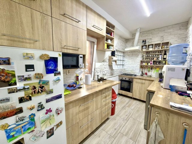 Eladó családi ház, Nagyvenyimen 38 M Ft, 3 szobás