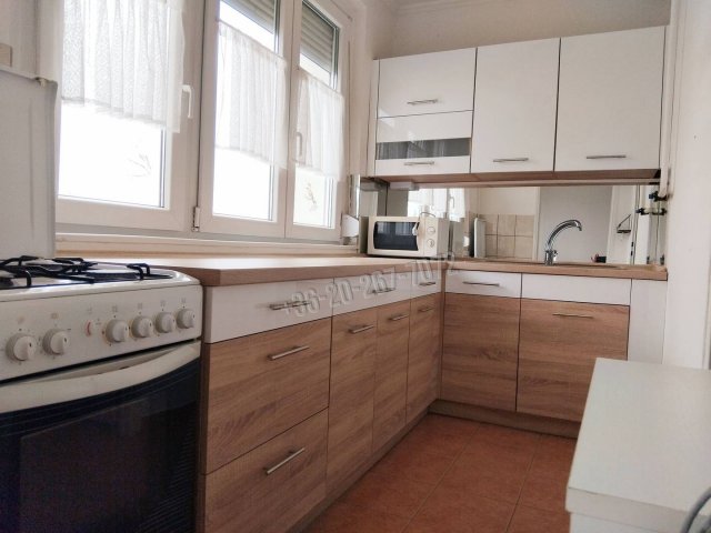 Kiadó panellakás, albérlet, Budapesten, XI. kerületben, 3 szobás