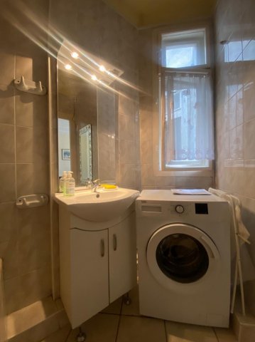 Kiadó téglalakás, albérlet, V. kerületben, Gerlóczy utcában