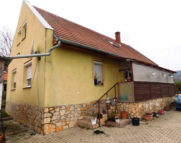 Eladó családi ház, Vindornyalakon 55 M Ft, 4+1 szobás