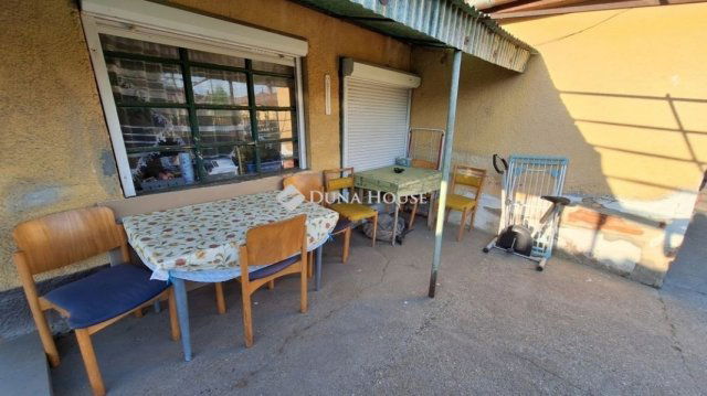 Eladó családi ház, Simontornyán 26 M Ft, 3 szobás