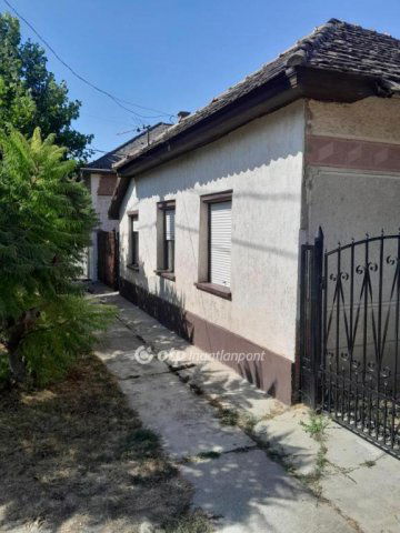 Eladó családi ház, Kunszentmártonban 8.699 M Ft, 4 szobás