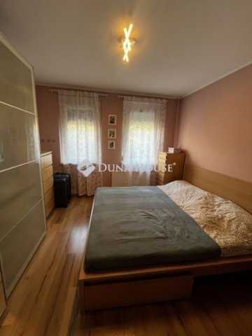 Eladó panellakás, Budapesten, XVII. kerületben 79 M Ft, 3 szobás