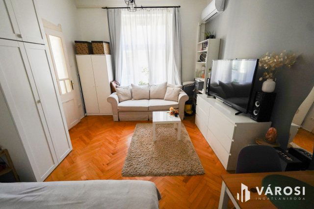 Eladó téglalakás, Budapesten, III. kerületben 54.9 M Ft