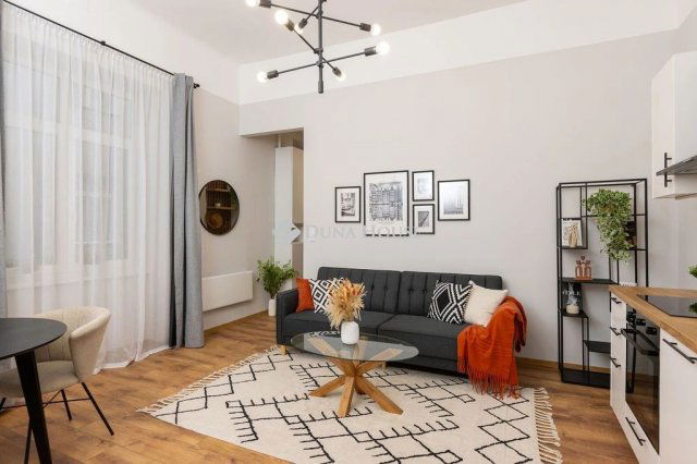 Eladó téglalakás, XIII. kerületben, Hegedűs Gyula utcában