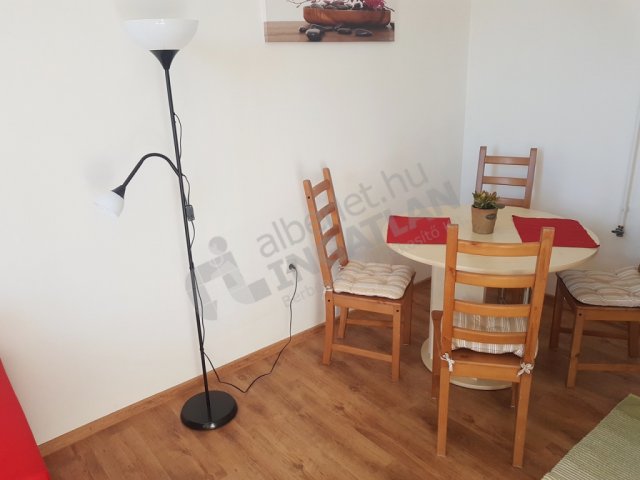 Kiadó téglalakás, albérlet, VIII. kerületben, Diószegi Sámuel utcában