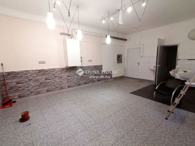 Eladó üzlethelyiség, Budapesten, XIII. kerületben 34 M Ft