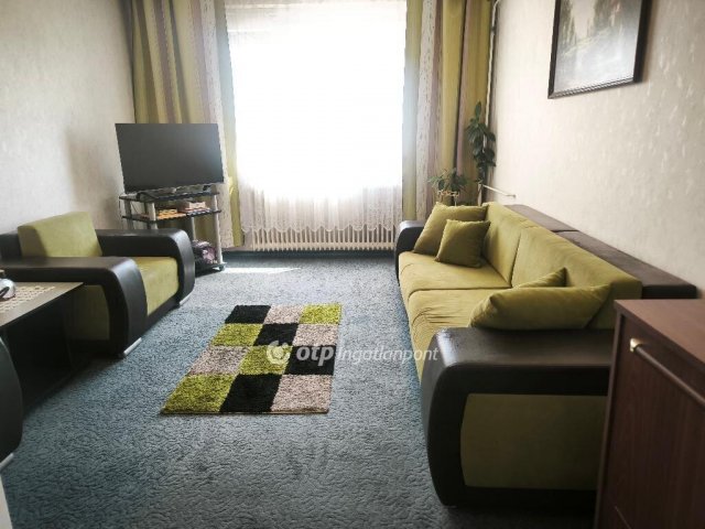 Eladó panellakás, Miskolcon 28.5 M Ft, 2 szobás