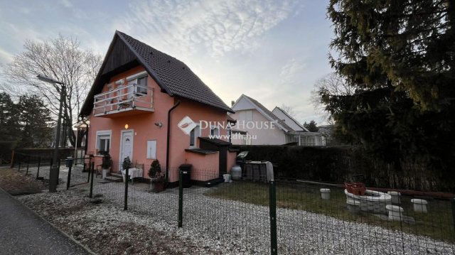 Eladó nyaraló, Bükön 43.5 M Ft, 3 szobás / költözzbe.hu
