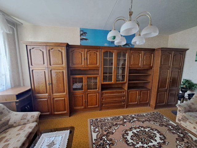 Kiadó panellakás, albérlet, Debrecenben 240 E Ft / hó, 4 szobás