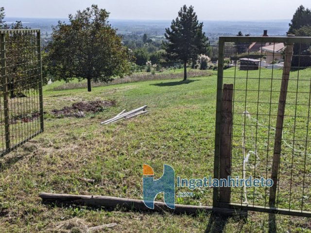 Eladó mezogazdasagi ingatlan, Cserszegtomajon 64 M Ft