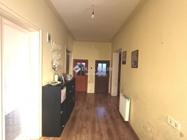 Eladó családi ház, Tápiószecsőn 55 M Ft, 7 szobás