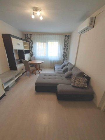 Eladó panellakás, Debrecenben, Sinai Miklós utcában 47.99 M Ft