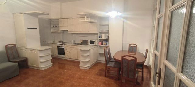 Kiadó téglalakás, albérlet, Budapesten, V. kerületben, 2 szobás