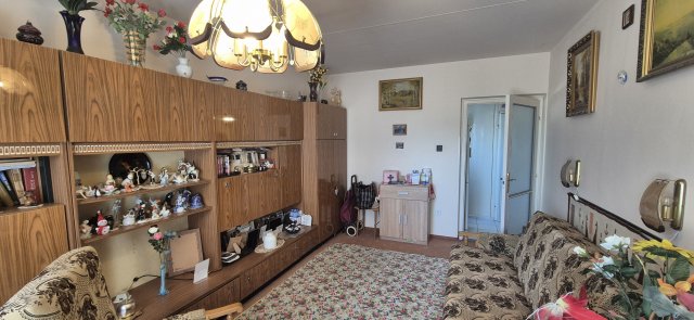 Eladó panellakás, Debrecenben 51.5 M Ft, 2 szobás