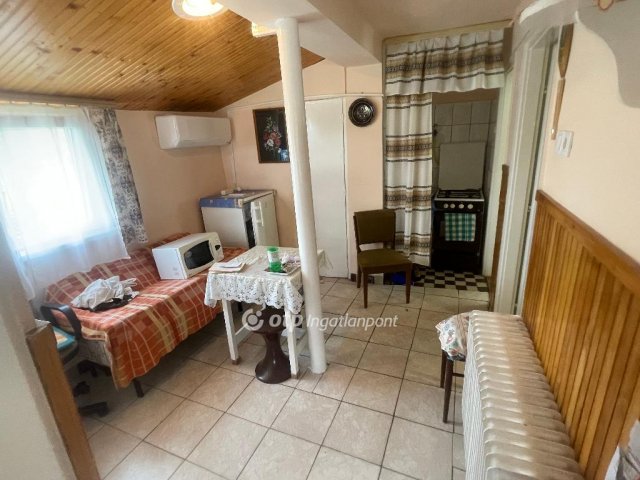 Eladó családi ház, Debrecenben 29.99 M Ft, 2+1 szobás