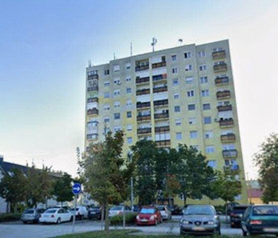 Eladó panellakás, Nyíregyházán 28 M Ft, 2 szobás