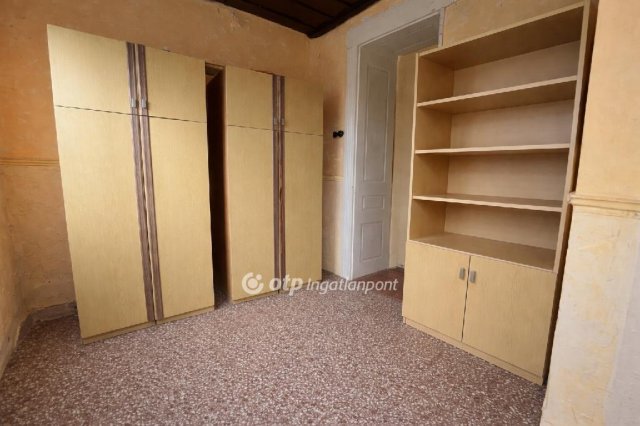 Eladó családi ház, Derecskén 60 M Ft, 6 szobás