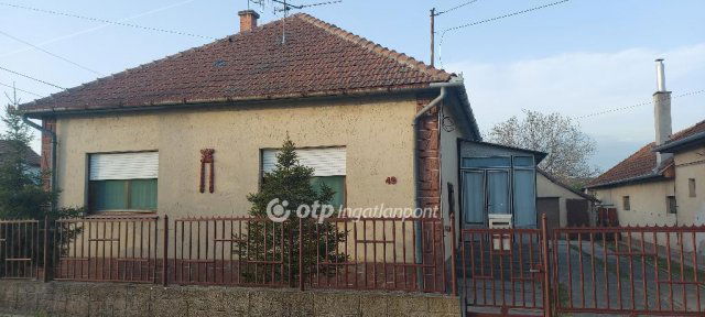 Eladó családi ház, Lakitelken 34.999 M Ft, 3 szobás