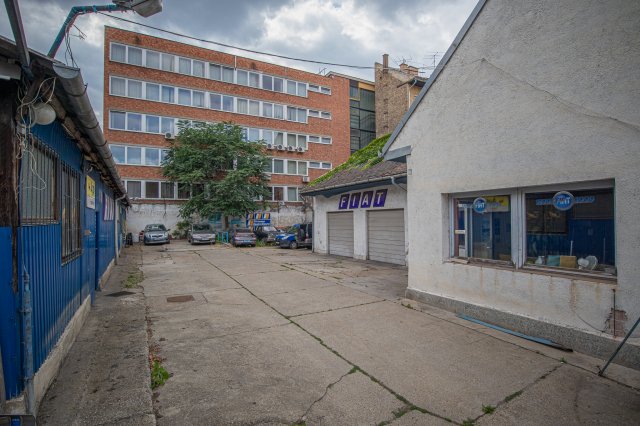 Eladó telek, Budapesten, VIII. kerületben, Koszorú utcában