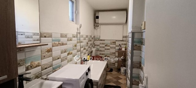 Eladó családi ház, Dömsödön 38.5 M Ft, 2 szobás