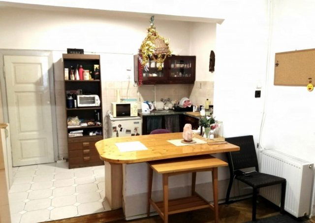 Kiadó téglalakás, albérlet, V. kerületben, Semmelweis utcában