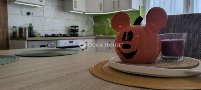 Eladó családi ház, Öskün 77.7 M Ft, 3 szobás