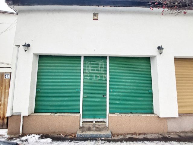 Eladó üzlethelyiség, Budapesten, XV. kerületben 32.9 M Ft