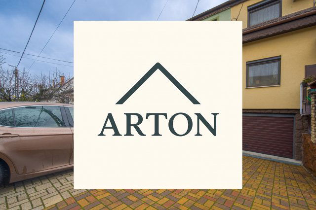 Eladó családi ház, XVII. kerületben, Kövirigó utcában