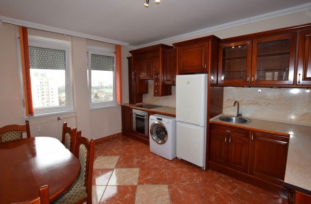 Kiadó panellakás, albérlet, Debrecenben 205 E Ft / hó