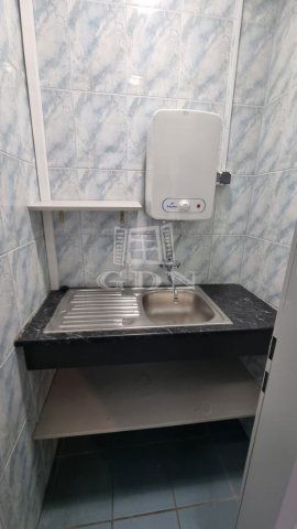 Kiadó üzlethelyiség, Székesfehérvárott 499 E Ft / hó