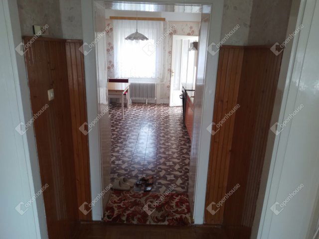 Eladó családi ház, Tótkomlóson 15.99 M Ft, 3 szobás