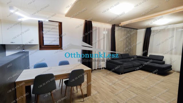 Kiadó téglalakás, albérlet, XIII. kerületben, Úszódaru utcában