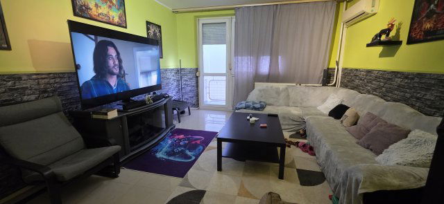 Eladó panellakás, Dunaújvárosban, Alkotás utcában 32.9 M Ft