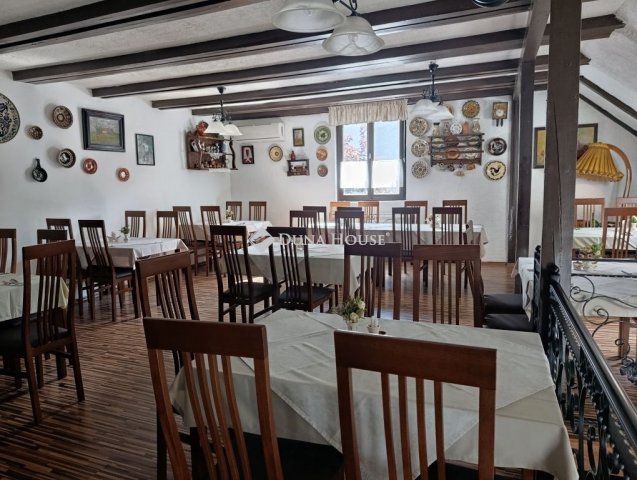 Eladó üzlethelyiség, Gödöllőn 470 M Ft / költözzbe.hu