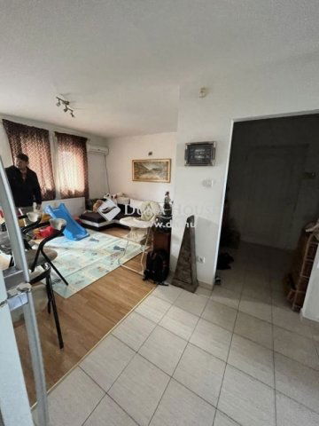 Eladó téglalakás, Szigetszentmiklóson 72 M Ft, 4 szobás
