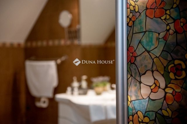 Eladó ipari ingatlan, Monoron 810 M Ft / költözzbe.hu