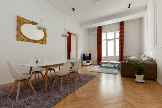 Kiadó téglalakás, albérlet, V. kerületben, Zoltán utcában