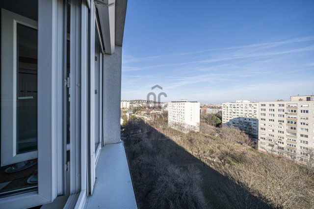 Eladó panellakás, Budapesten, XI. kerületben 69.99 M Ft, 2 szobás