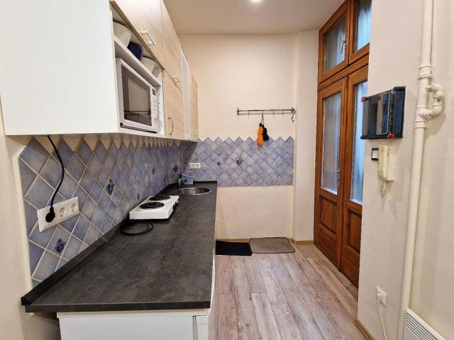 Kiadó téglalakás, albérlet, Budapesten, VII. kerületben